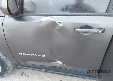 2015 Jeep Compass Latitude из США, поврежденный, VIN 1C4NJDEB0FD381872